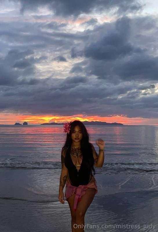 I want your submission deeper as the sea. 🌊 