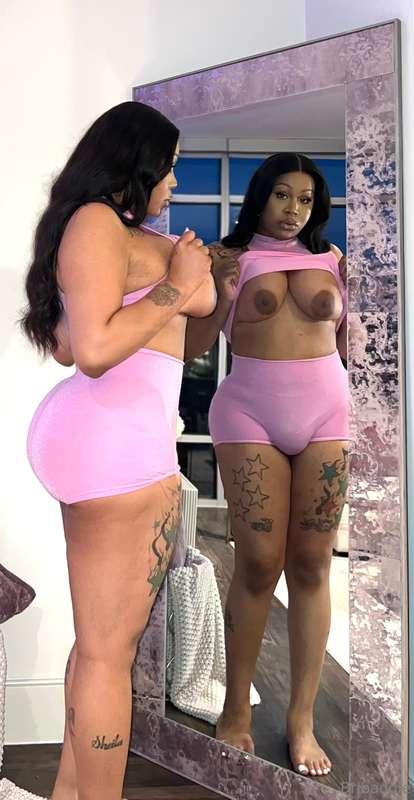 Titties at the top and dick at the bottom😛