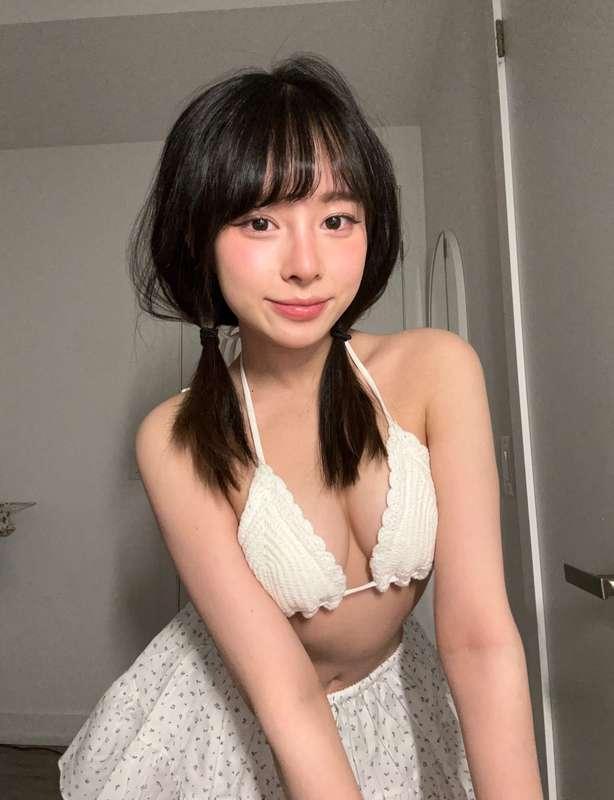 tell me about ur day! I wanna know all about it 😽😼