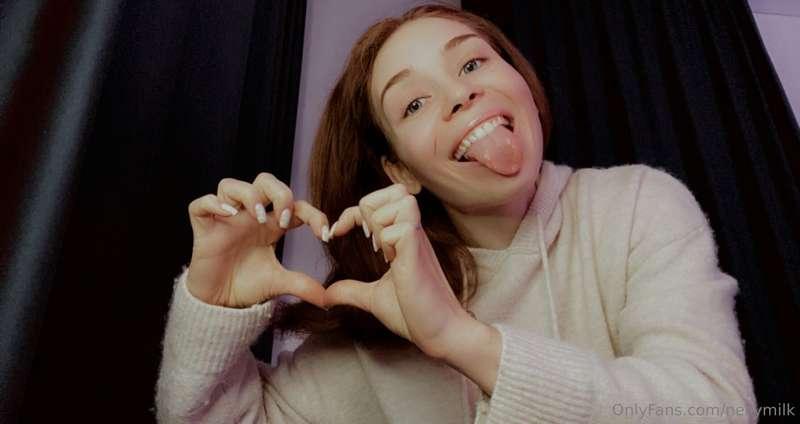 Your activity on my page makes me smile every day 🥰🥰

@onlyf..