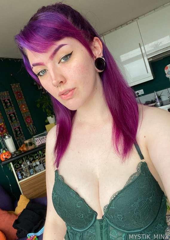 mystik_minx image #1