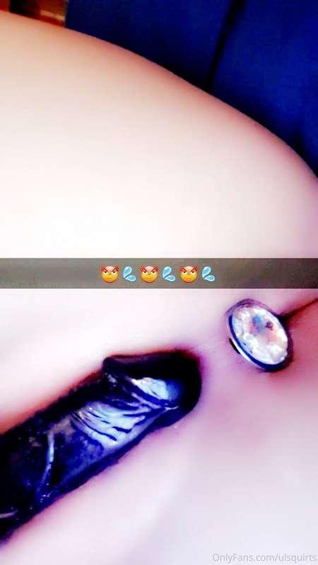 Need some sausage 🍆 in my life 
Where you all @@@@@@ 

https..