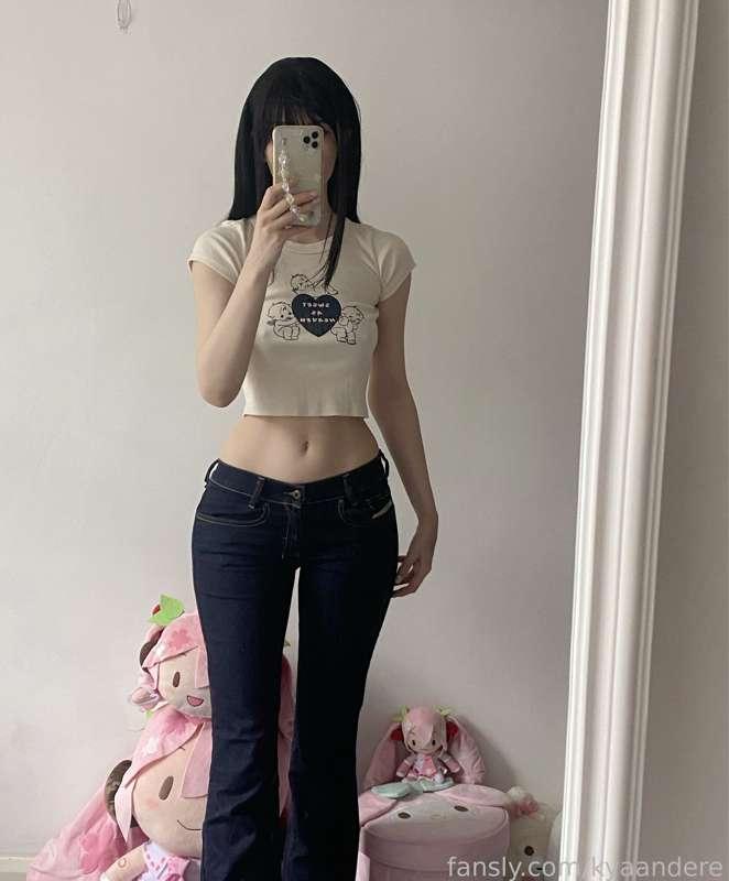 You like my new jeans? :3