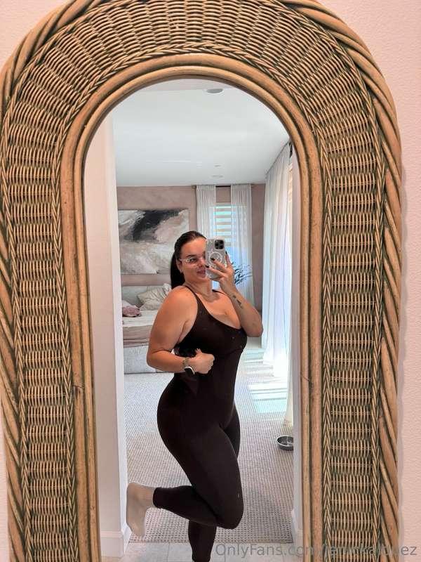 high key in the best mood rn ☀️