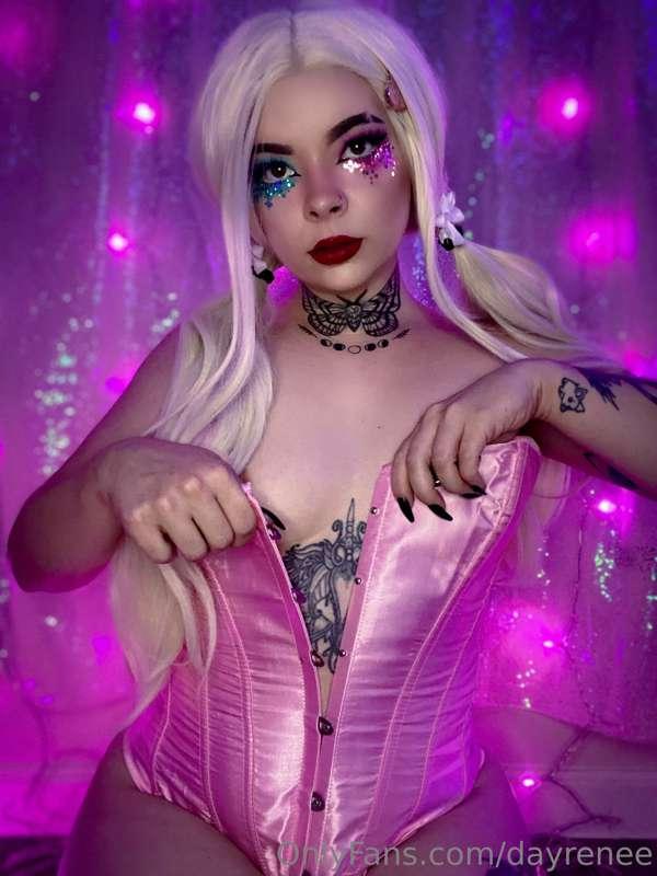 ✨ Help me so I can spoil you! ✨

I have a big move happening..