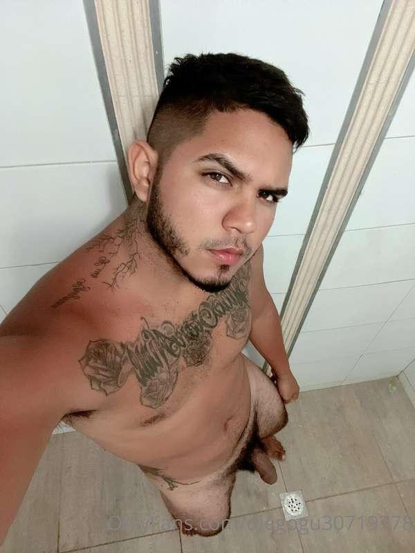 https://onlyfans.com/diegogu30719778