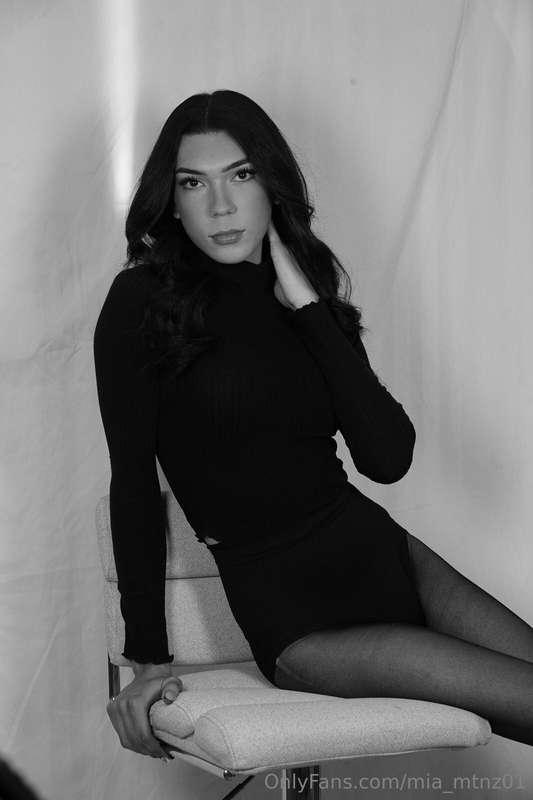 Sensuality and mystery 😈🔥💋