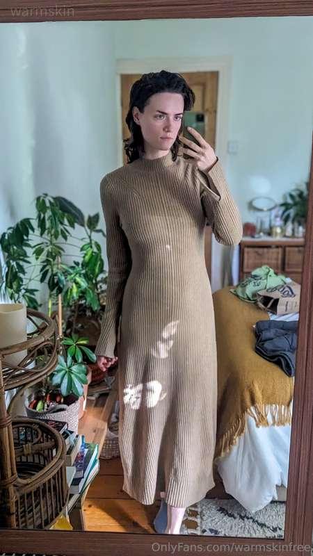 outfit for my cosy day workin from home :) 