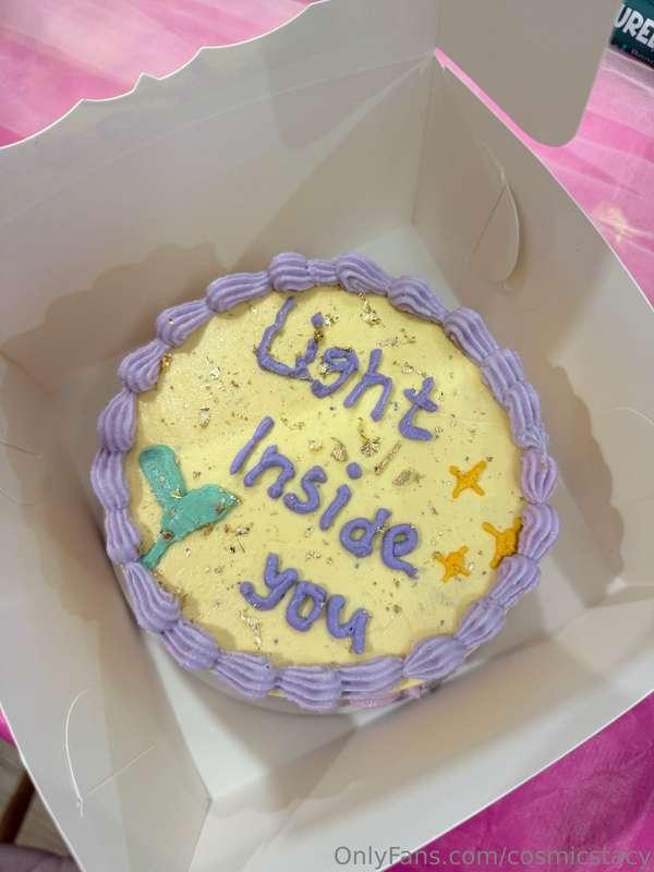 What do you think about girls who cook?🥰