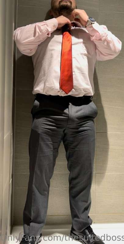 thesuitedboss image #3