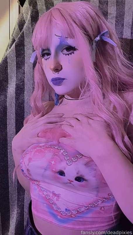 deadpixie image #1