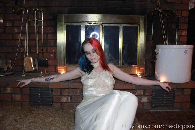 chaoticpixie image #1
