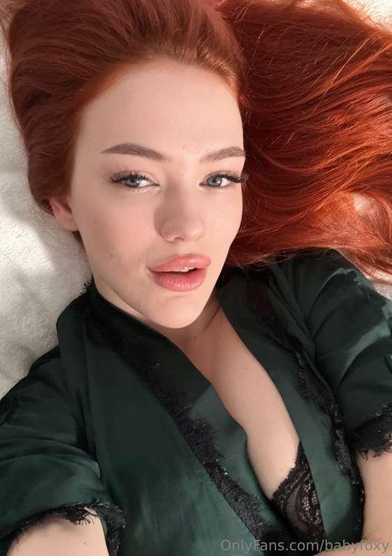Something interesting to tell me?🍑