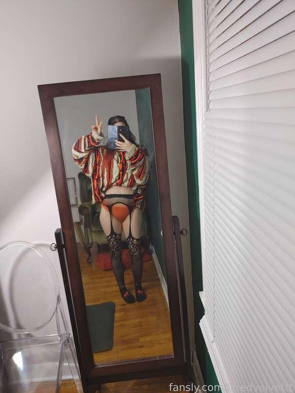 lilredvelvettt image #1