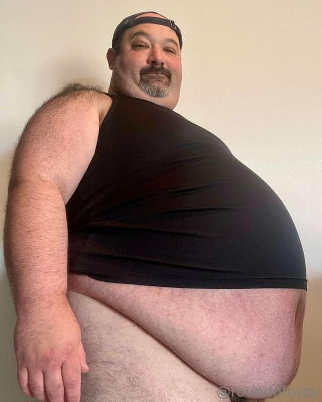 So you guys like pics, eh?
5’2” 345lbs