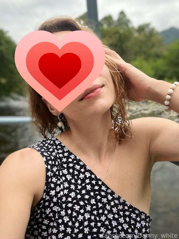 I'm having another date with big cock bull tonight. Can't wait, very excited 🥰

#fyp #dannywhite #hotwife #goddess #petite #cuckold #cuck #beauty #sexwife #slutwife 