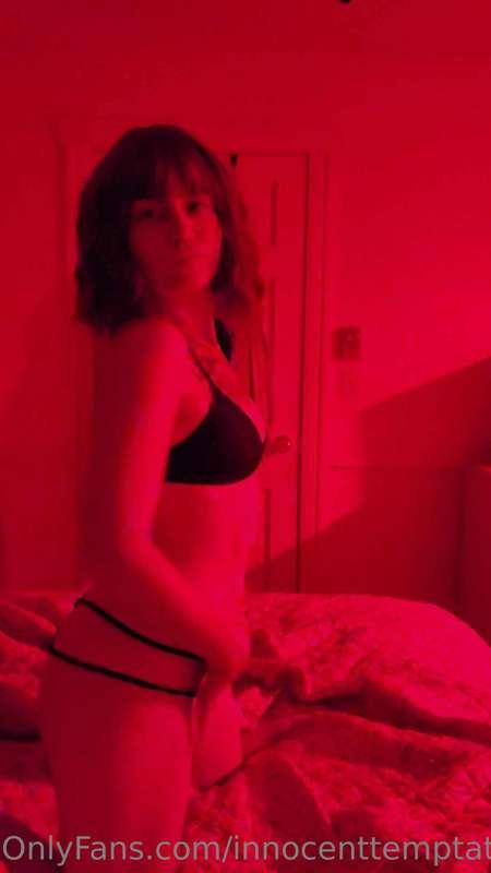 innocenttemptation69 image #0