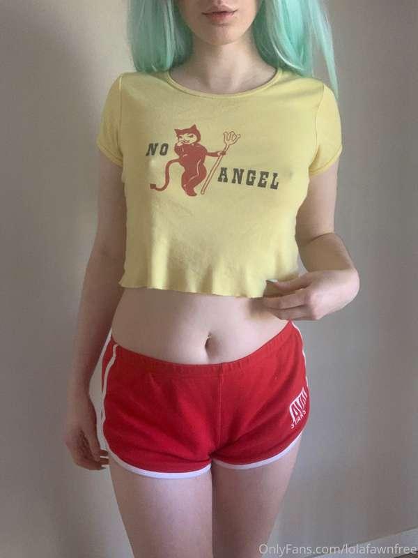 See this outfit come off on my explicit page ⛅️ 

onlyfans.c..