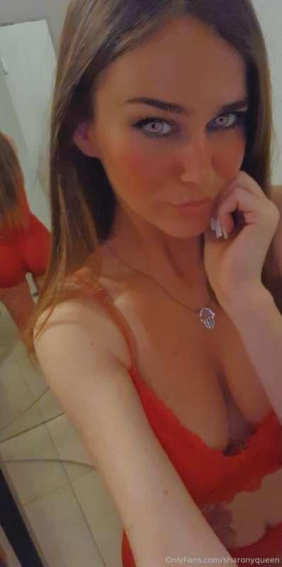 Look closer 😋😋