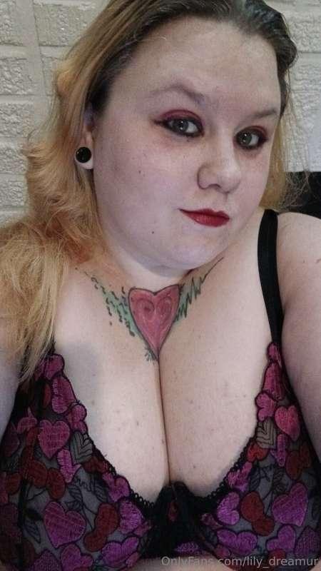 Going live on chaturbate st 830pm est