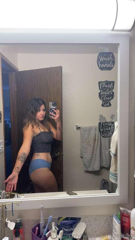 Some more pics for you 😘 