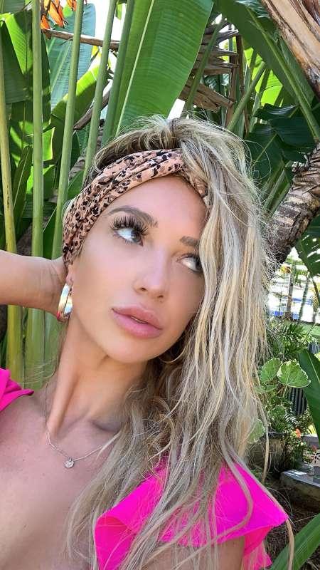 hey boys.. so I went to Jamaica last week and got some fire ..