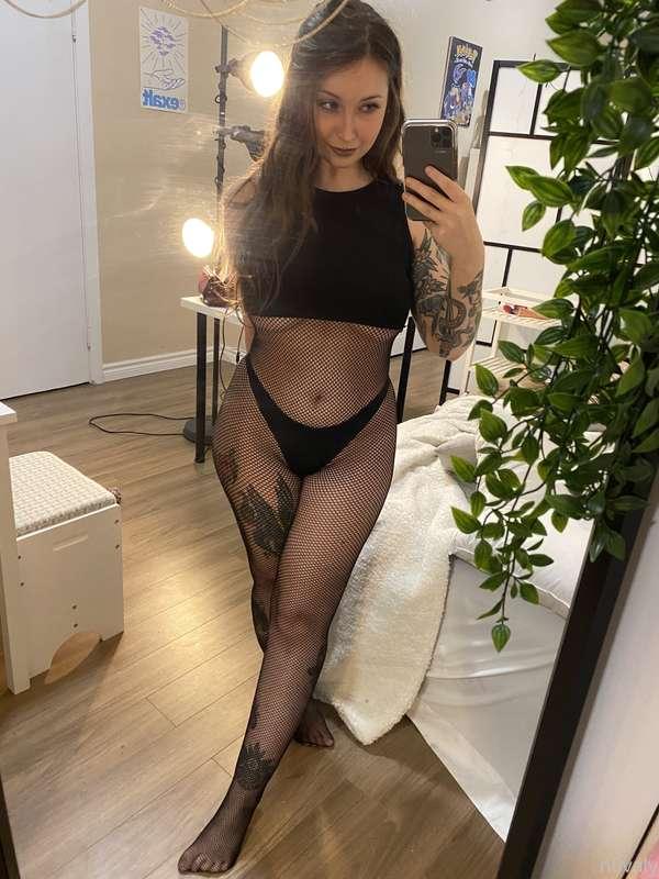 a story of flashing my tits in the fishnet outfit from last ..