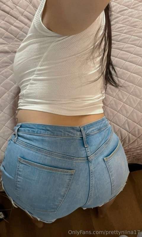 Would you give it to me from the back? 😈