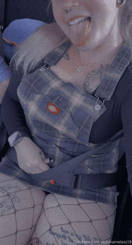slutshameless18 image #1