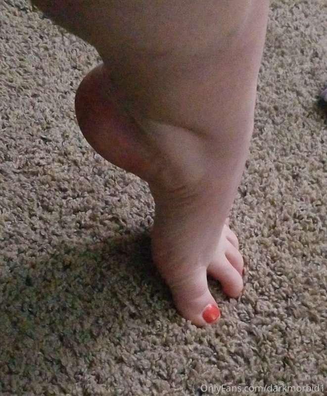 Look at this arch! Turned you on? Better send