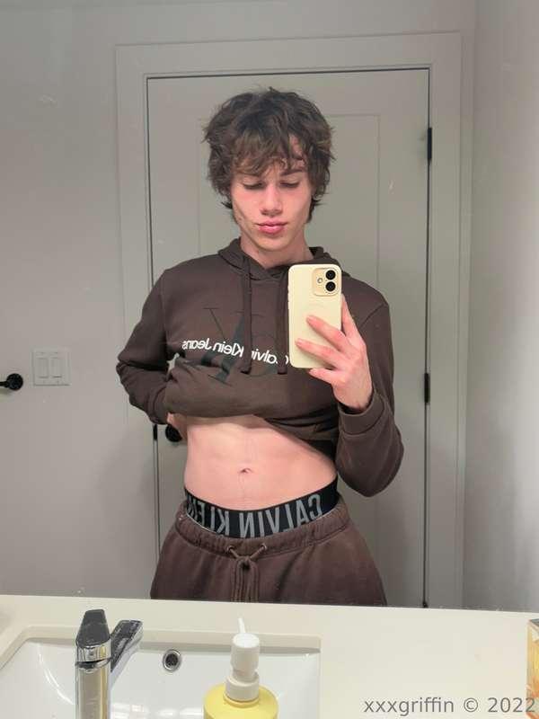 xxxgriffin image #0