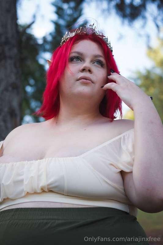 Forget tricks… I only do treats 👅 