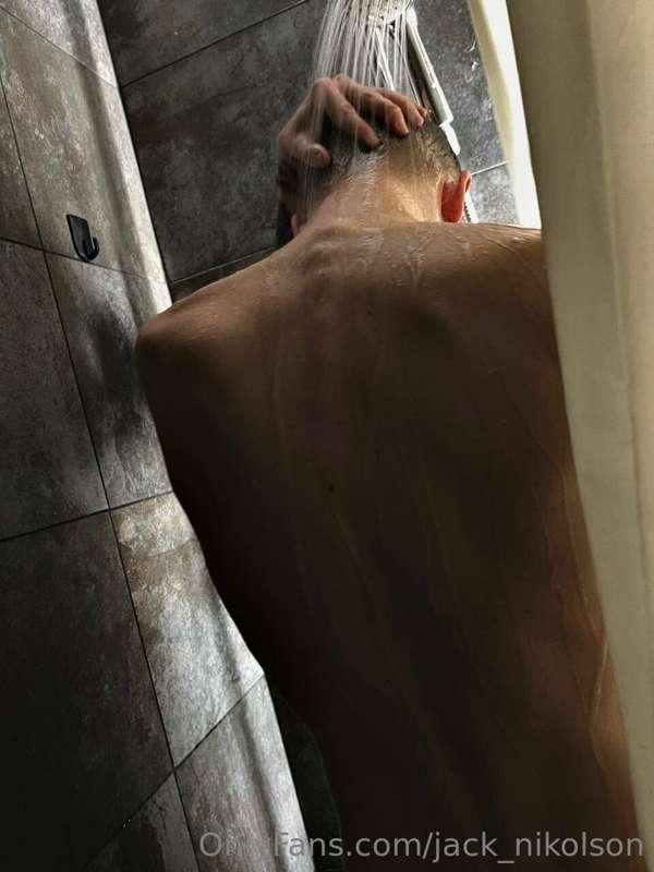 I invite you to join me in the bathroom who wants to write i..