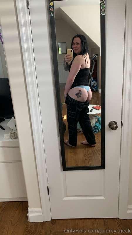 audreycheck image #0