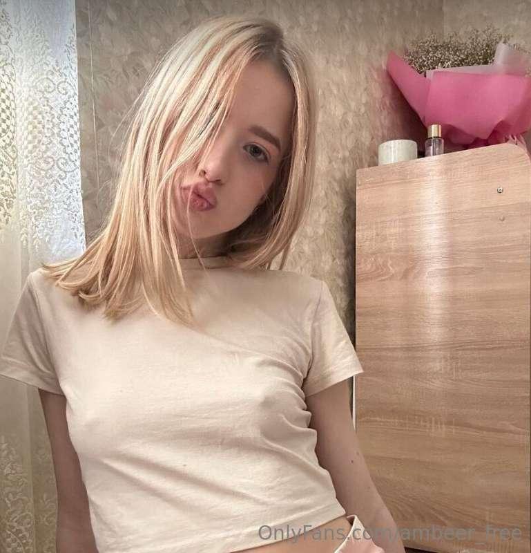 🔥 STOP SCROLLING🔥❤️She @polinaaaa is free today for you❤️She..