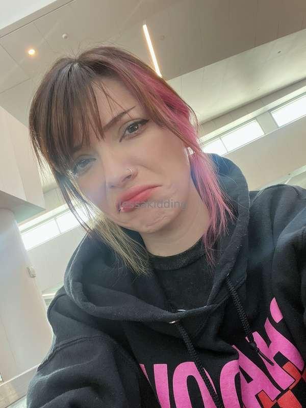 HIIII. How’s it going my lovelies? :3
