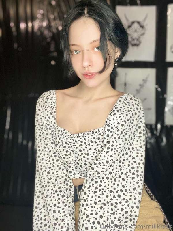 I really like how I look in this look💕, because I like the w..
