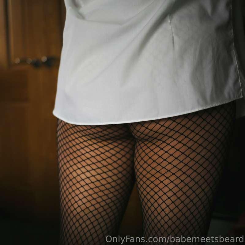 When I put on his work shirt and play naughty secretary read..