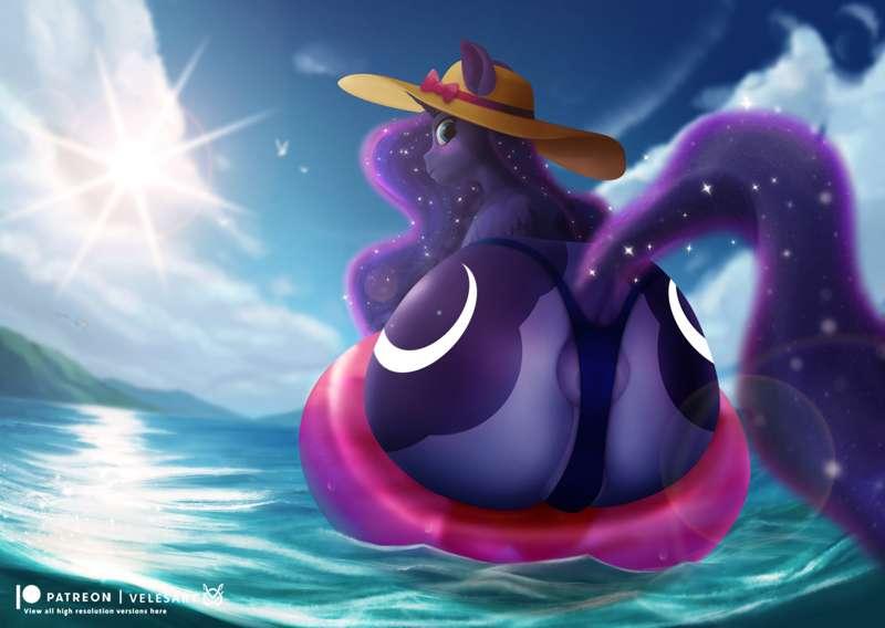 Princess Luna Summer