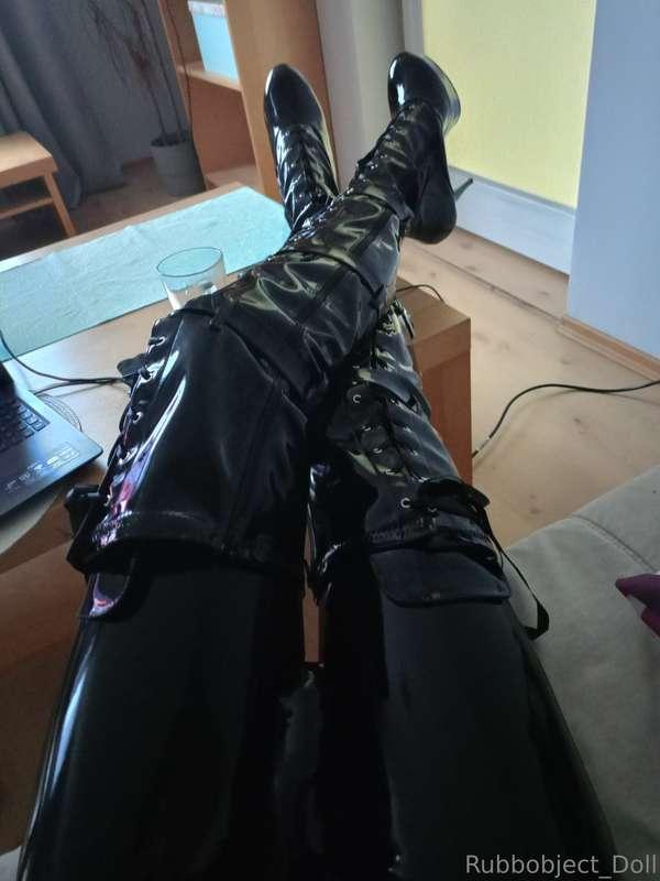 Do you have a high heels fetish? 😋