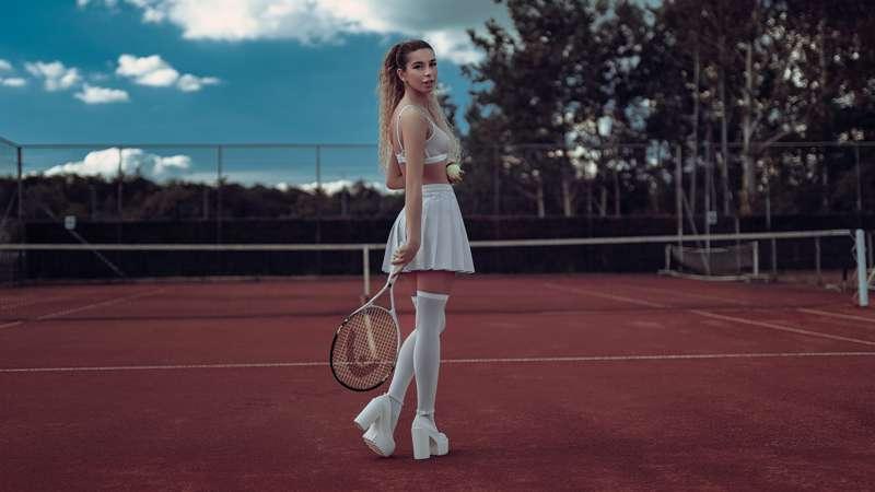Lana - Centercourt :Photos