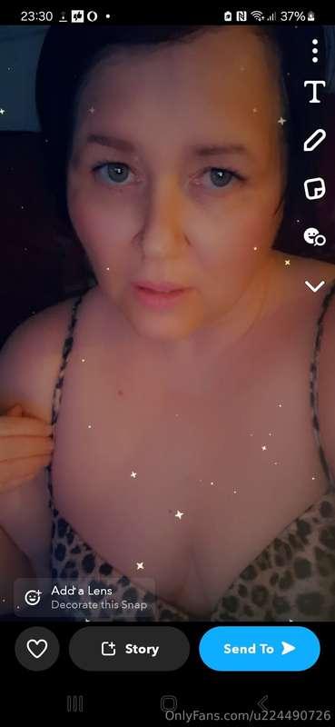 Just out the shower, wanna dry me? Xx