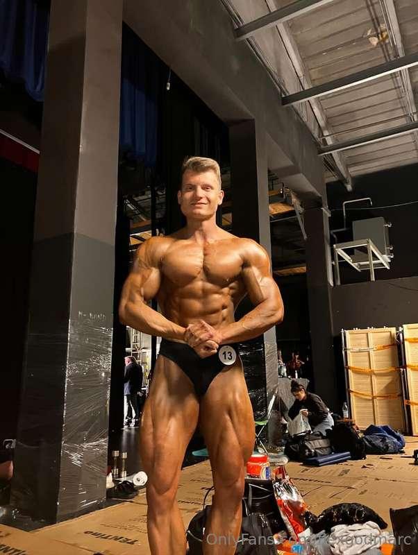 Pumped up flexgod😘 For custum videos send me a msg 😋 Also if..