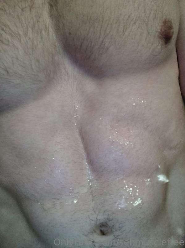 **Full length videos by multiple OnlyFans models on just 1 a..