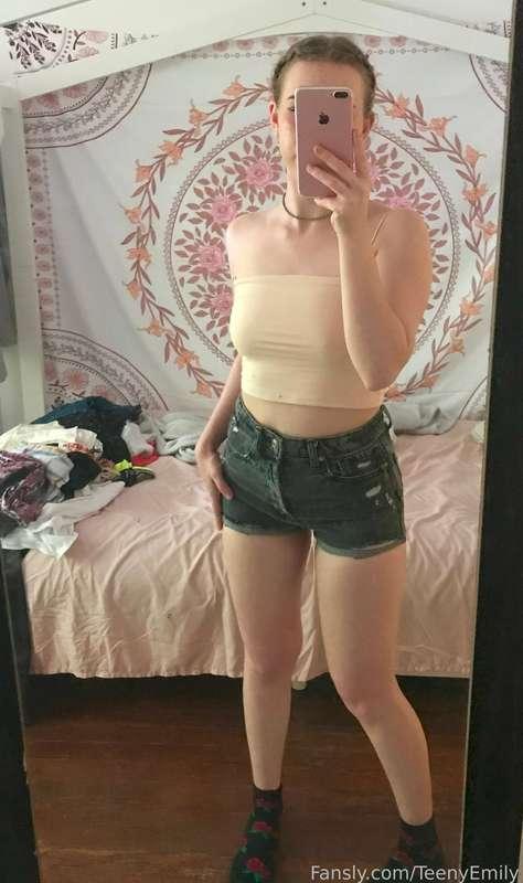 teenyemily image #3