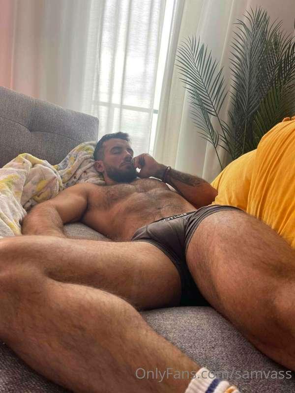 Afternoon Nap time 💤 😉