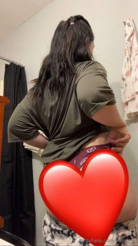 Strip tease, stripping, and playing with myself naked 🥰 (2 m..