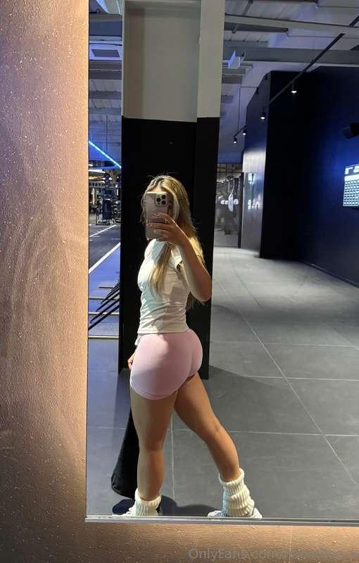 Do you like my gym shorts? ☺️