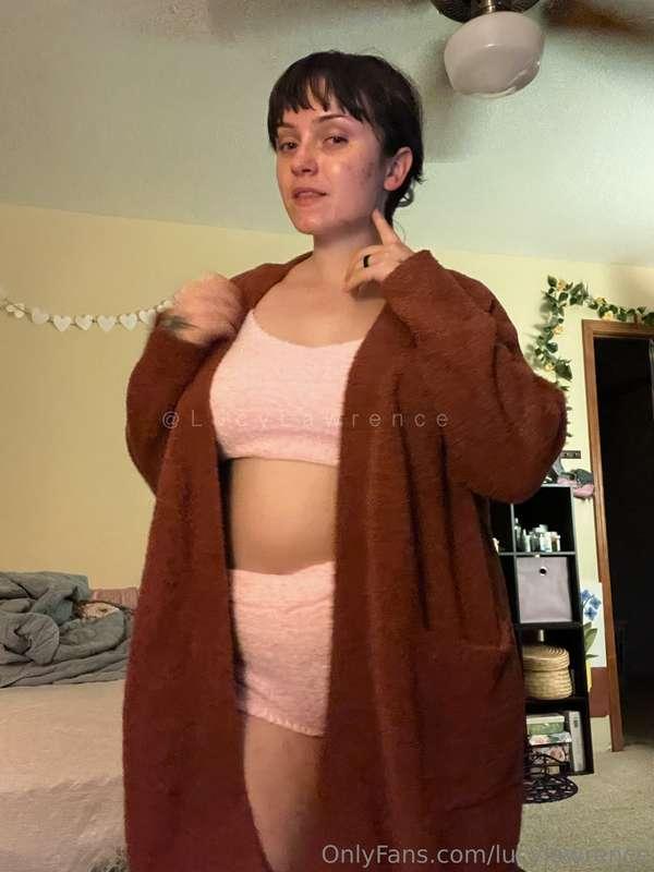 Feeling insecure again... Wishing I could lose weight but ex..