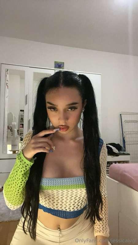 jessicalvgl image #0